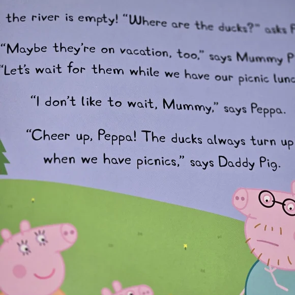 Peppa Pig Book Set Muddy Puddles & Camping Trip - Picture 4 of 9